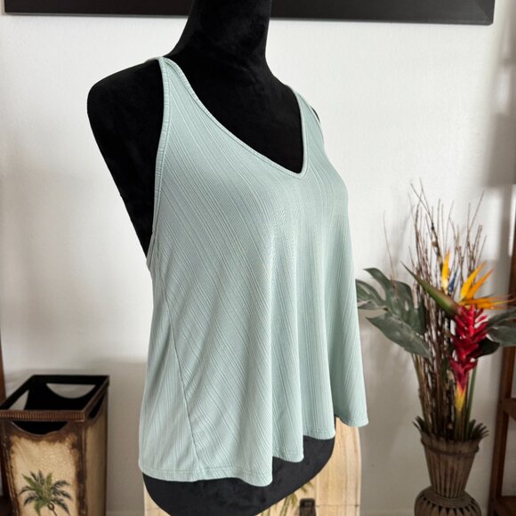 Free People Women's Slinky Slink Olive Green Racerback Tank Top Size Small MINT - Picture 5 of 7